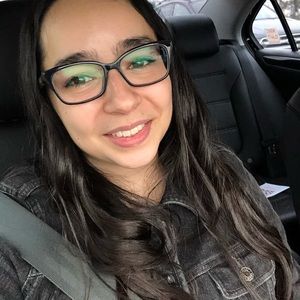 Meet your Posher, Amber